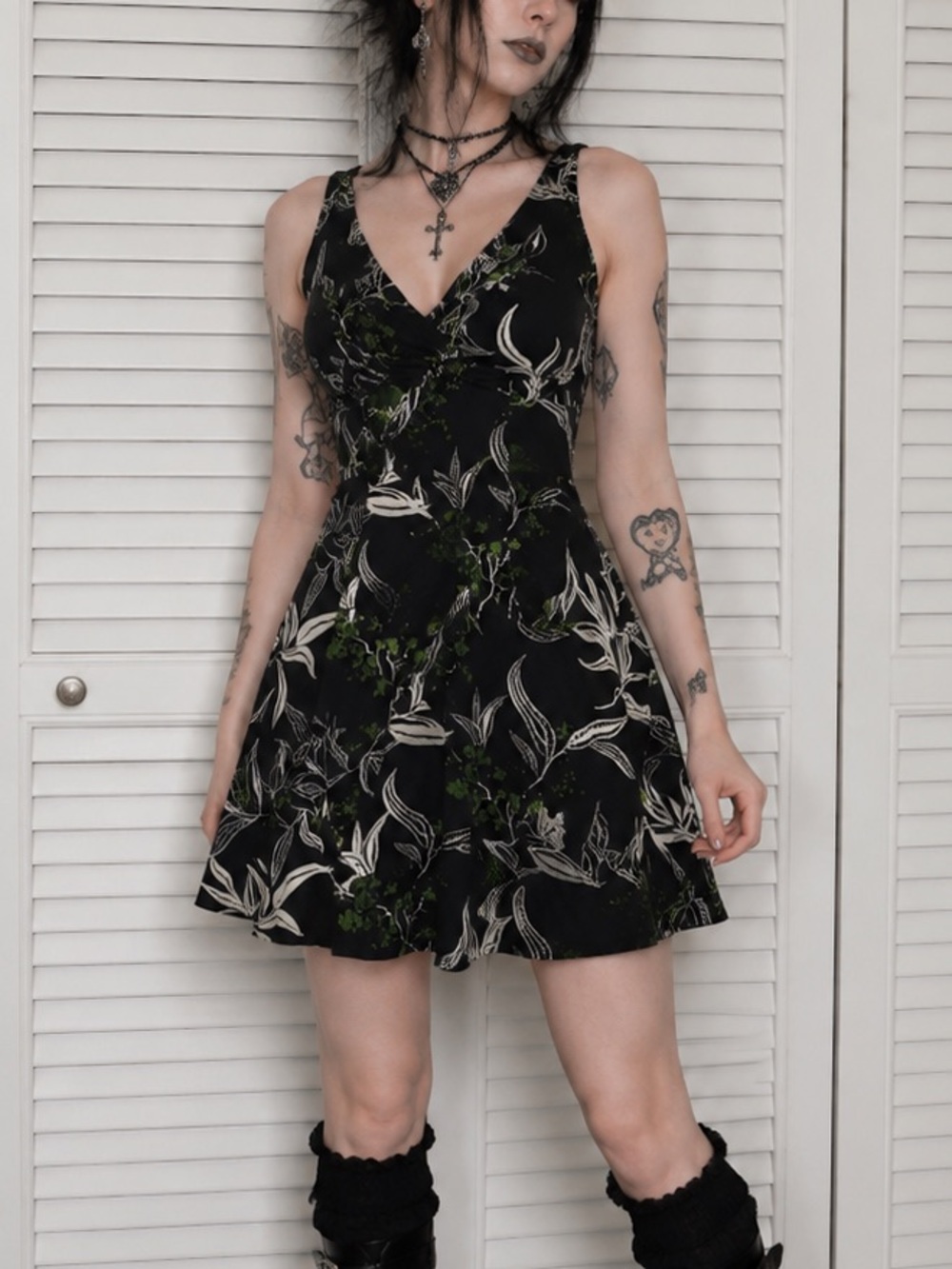 Le Chateau Whimsy Y2K Floral Black, White & Green Dress